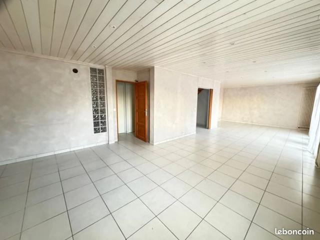 Maison vente à Rouen, Le Mesnil-esnard