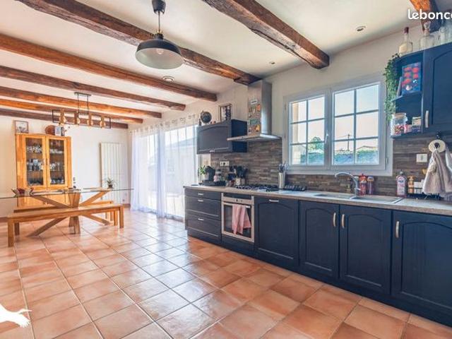 Maison vente à Saintes, Pont-l'abbé-d'arnoult