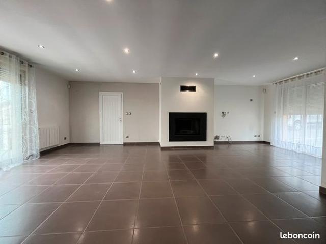 Maison vente à Pontoise, Magny-en-vexin
