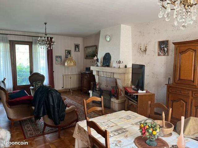 Maison vente à Angoulême, Montbron