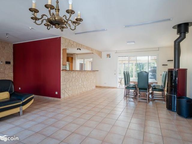 Maison vente à Saintes