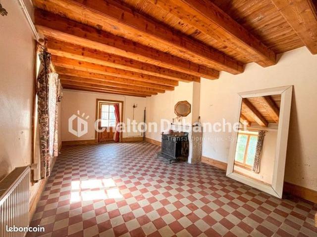 Maison vente à Mornand-en-Forez, Loire