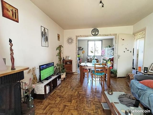 Maison vente à Poitiers, Saint-sauvant