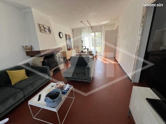Maison vente à Melun, Combs-la-ville