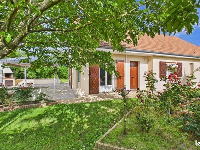 Maison vente à Le Mans, La Guierche