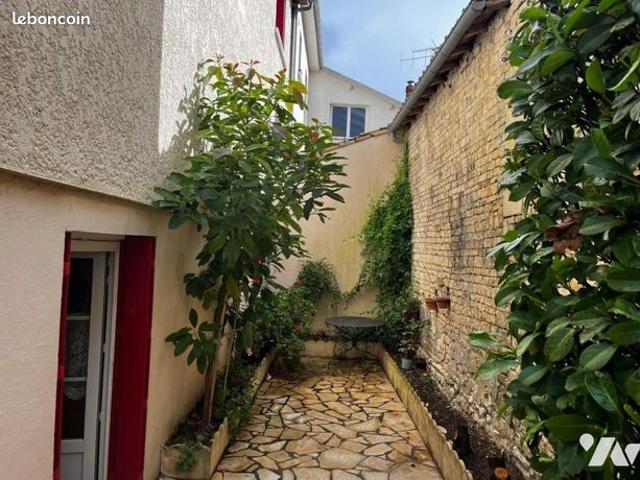 Maison vente à Niort, Couture-d'argenson