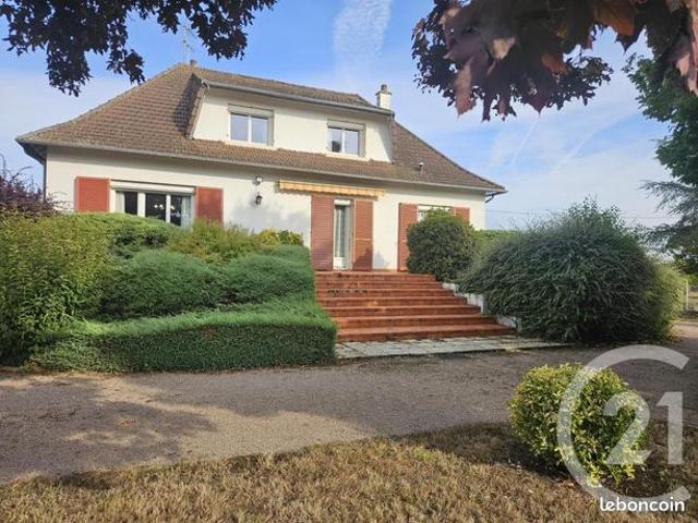 Maison vente à Saint-Amand-Montrond, Mornay-sur-allier