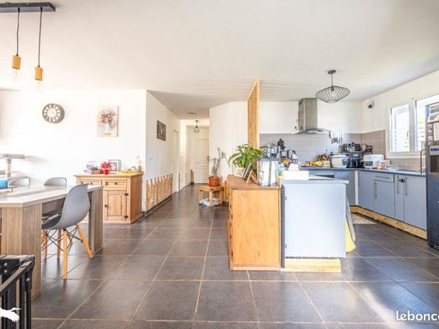 Maison vente à Rochefort, Nouvelle-Aquitaine