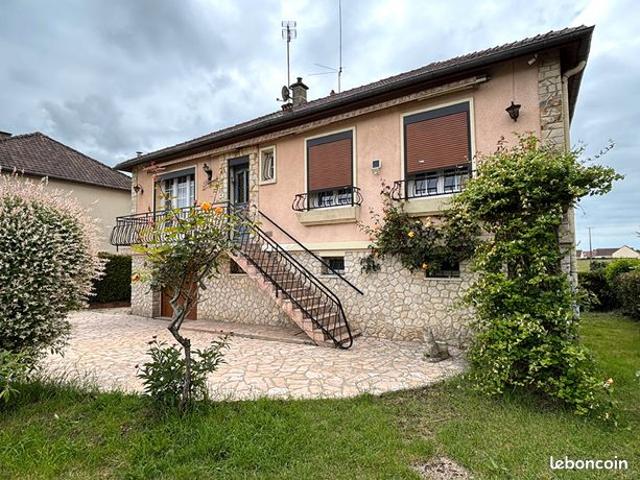 Maison vente à Mamers, Cherré