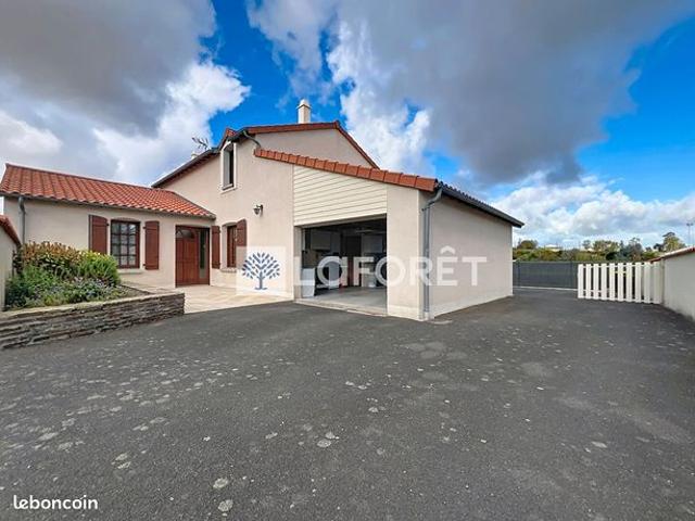 Maison vente à La Chapelle-Saint-Laurent, Deux-Sèvres