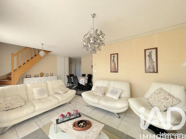 Maison vente à Montargis, Villemandeur
