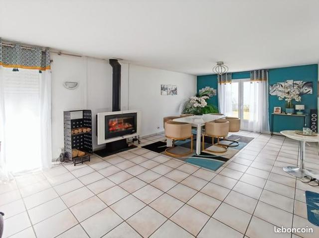 Maison vente à Rouen, Le Mesnil-esnard