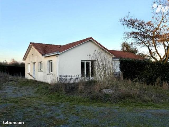 Maison vente à Cholet, Vezins