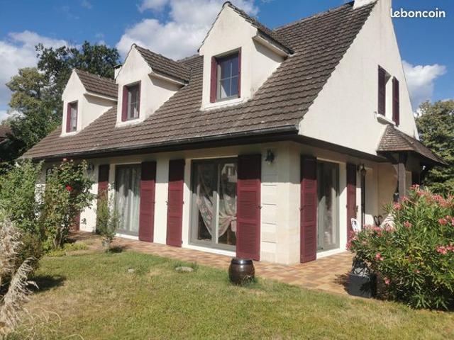 Maison vente à Senlis, Chantilly