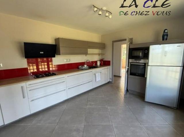 Maison vente à Parthenay, Saint-laurs