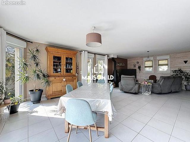 Maison vente à Vouziers, Falaise