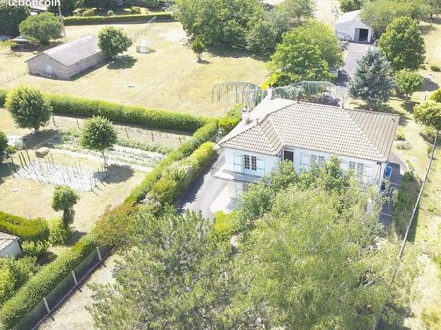 Maison vente à Saint-sever-de-saintonge, Charente-Maritime