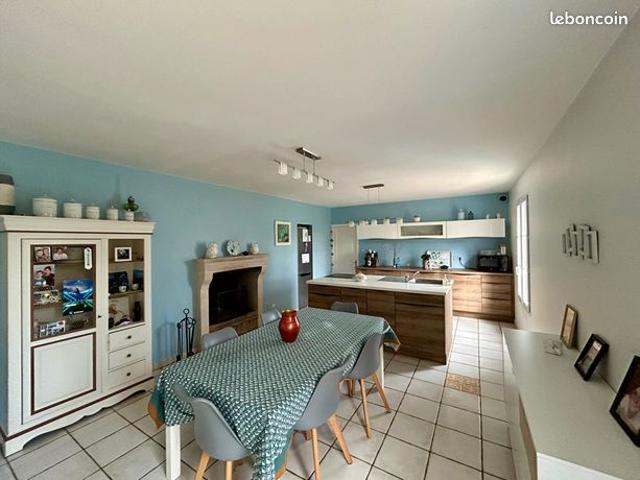 Maison vente à Montmorillon, Nouvelle-Aquitaine