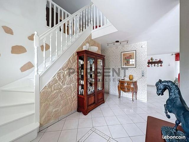 Maison vente à Charleville-Mézières, Neuville-lez-beaulieu