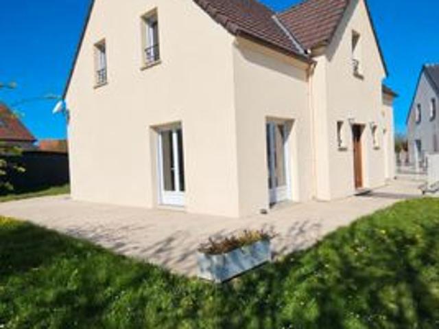 Maison vente à Saint-Quentin, Holnon