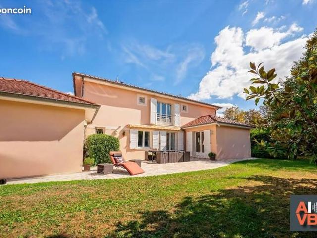 Maison vente à Bussy-Saint-Georges, Seine-et-Marne