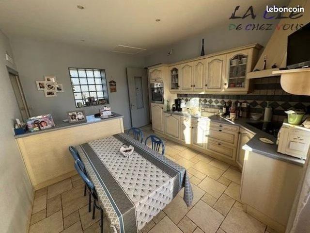 Maison vente à Parthenay, Ardin
