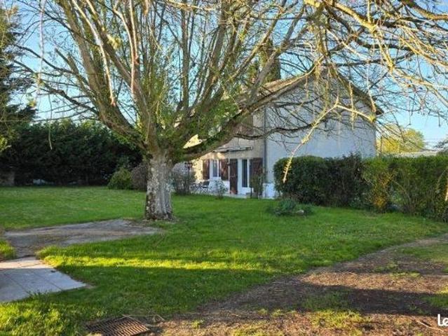 Maison vente à Brioux-sur-Boutonne, Deux-Sèvres