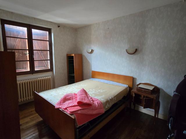 Maison vente à Montmorillon, Charroux