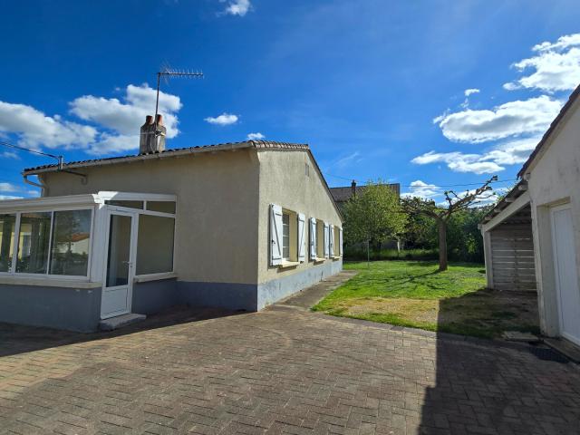 Maison vente à Montmorillon, Civray