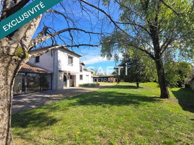 Villa vente à Centre-Ville, Niort