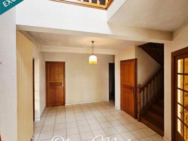 Villa vente à Neuvy-en-Champagne, Bernay-Neuvy-en-Champagne