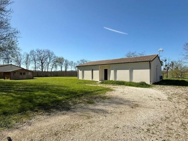 Maison vente à Confolens, Nouvelle-Aquitaine