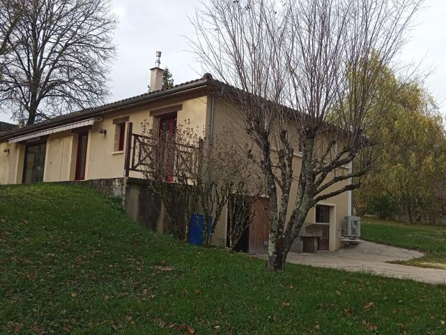 Maison vente à Nontron, Brantôme