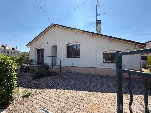 Maison vente à Saint-Amand-Montrond, Charenton-du-cher