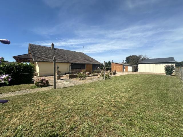 Maison vente à Les Bourdeaux, Saint-Georges-de-Poisieux