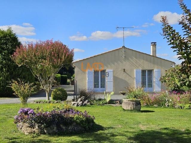 Maison vente à Saint-Jean-d'Angély, Louzignac