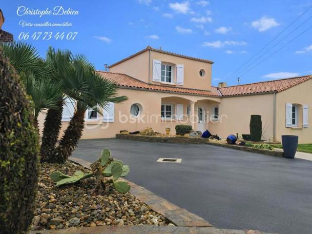 Maison vente à La Roche-sur-Yon, L'oie