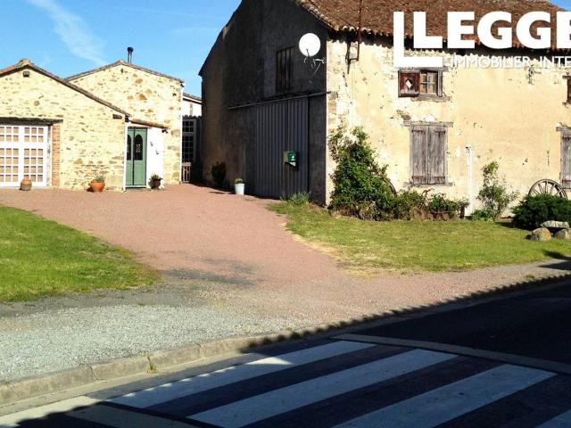 Maison vente à Bellac, Saint-barbant