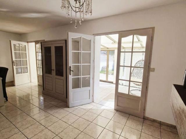 Maison vente à Amiens, Treux