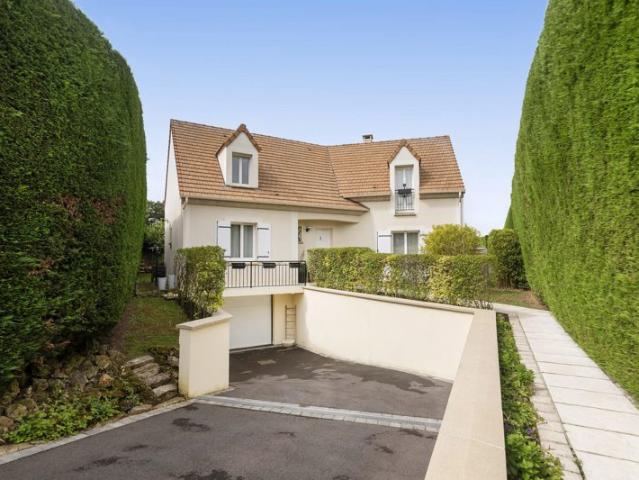 Maison vente à Palaiseau, La Ville-du-bois