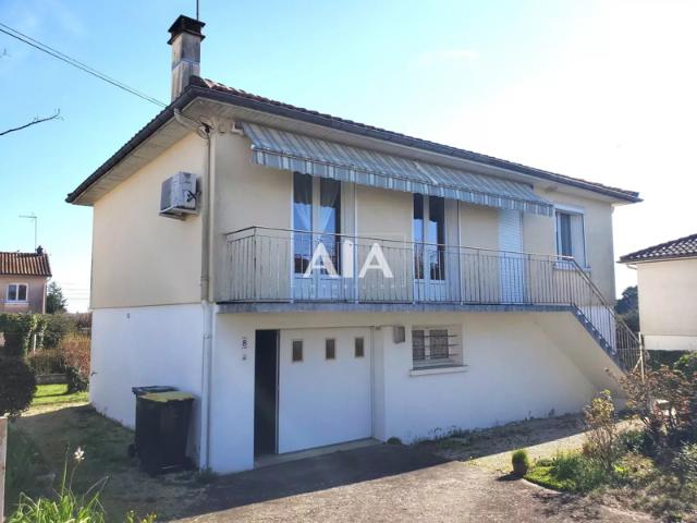 Maison vente à Confolens, Courcôme