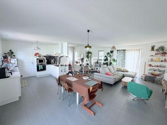 Villa vente à Centre-Ville, Niort