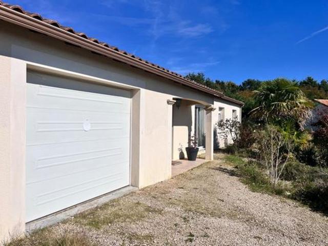 Villa vente à Montmorillon, Saint-maurice-la-clouère