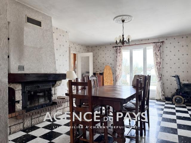 Maison vente à Auxerre, Charny