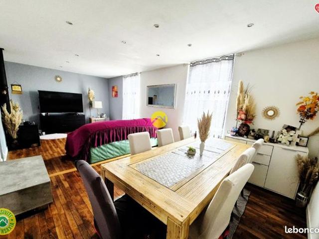 Maison vente à Saint-Amand-Montrond, Chezal-benoît