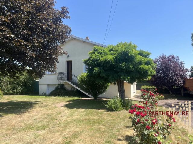 Maison vente à Parthenay, Le Tallud