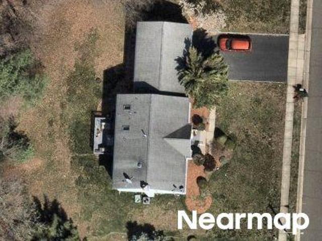 House for sale in Edison, New Jersey