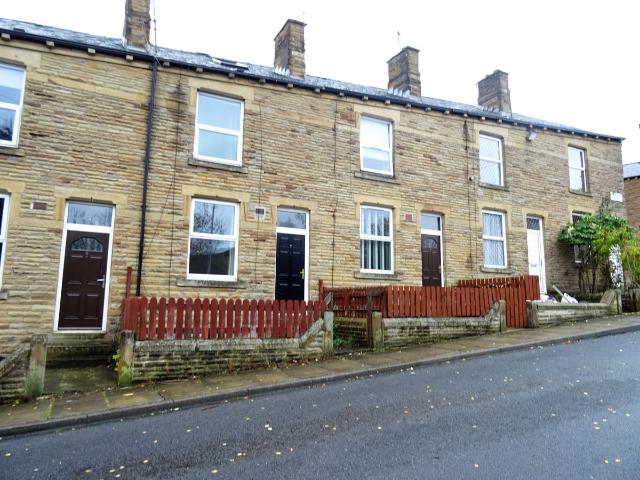 House for rent in Thorpe-on-the-Hill, Leeds