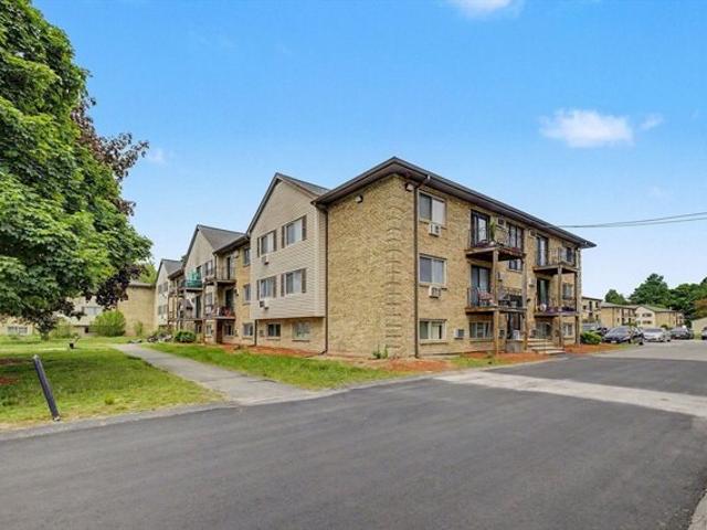 Condo for sale in Lowell, Massachusetts