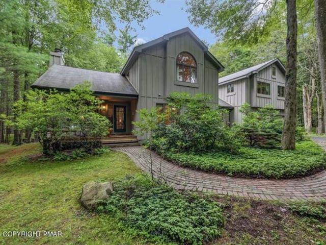 House for sale in Pocono Pines